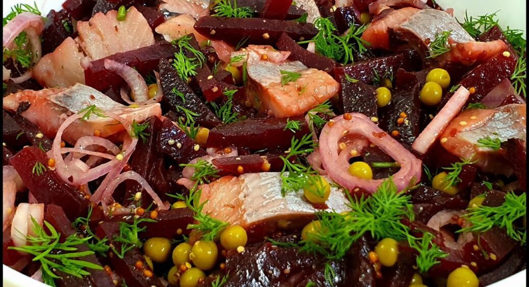 Буряк купую мішками для салату “Командир”: у 200 разів смачніше за “Вінегрет” і “Шубу” 