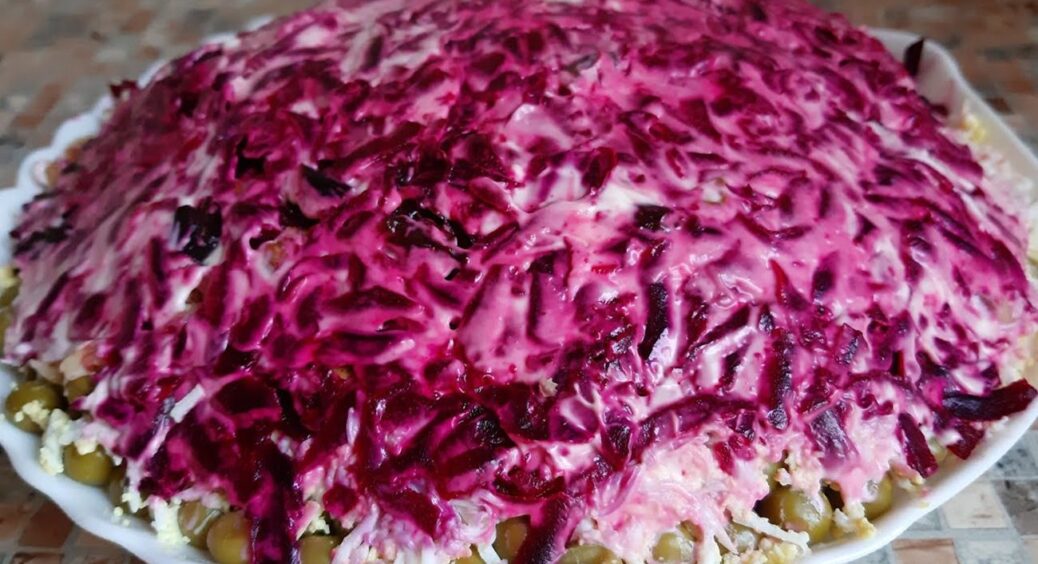 Буряк купую мішками для салату “Каприз”: 100 разів перевершив “Вінегрет” і “Шубу” 