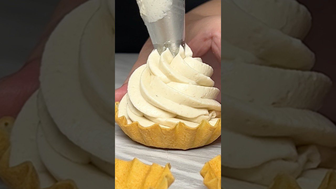 Рецепт крему для тістечок і тортів без цукру 