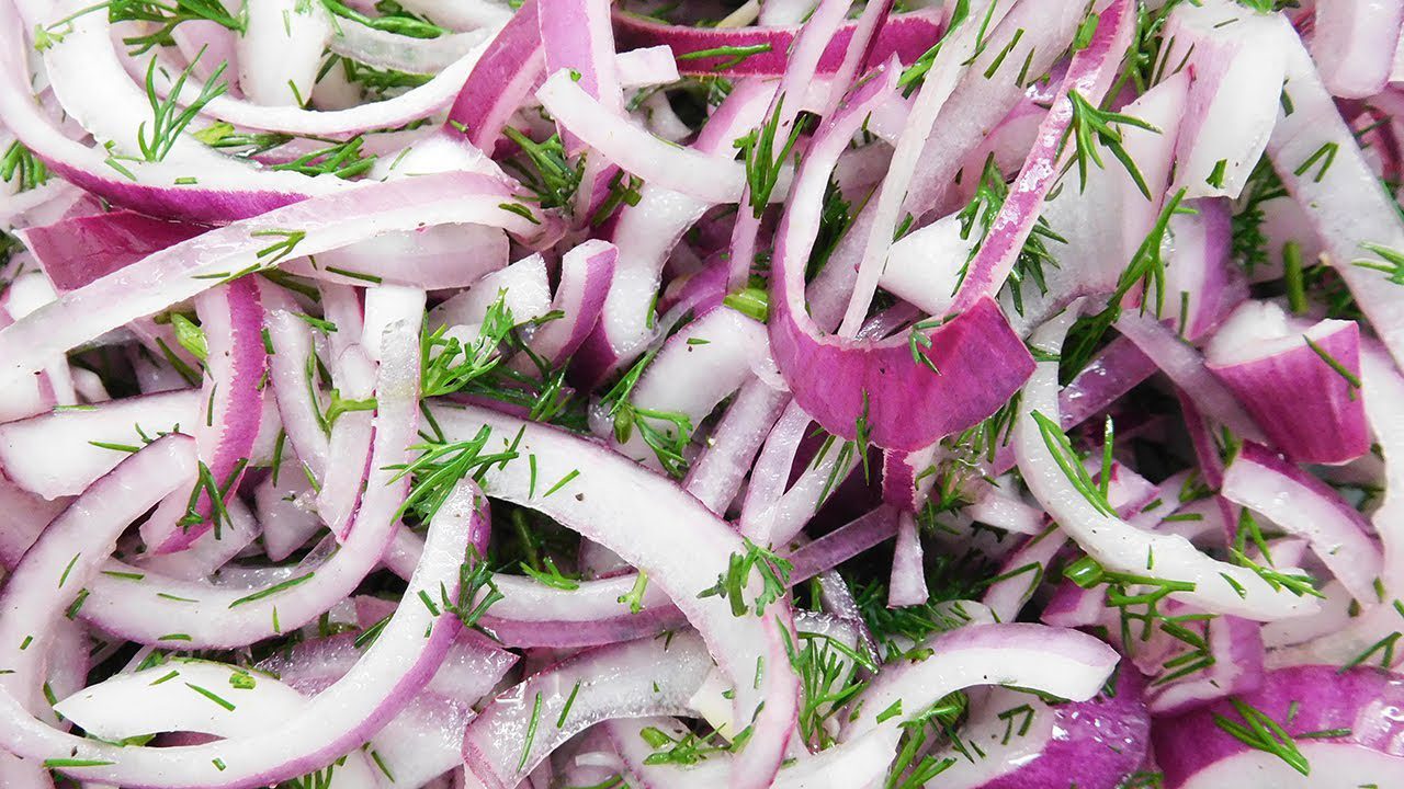 Рецепт маринованої червоної цибулі
