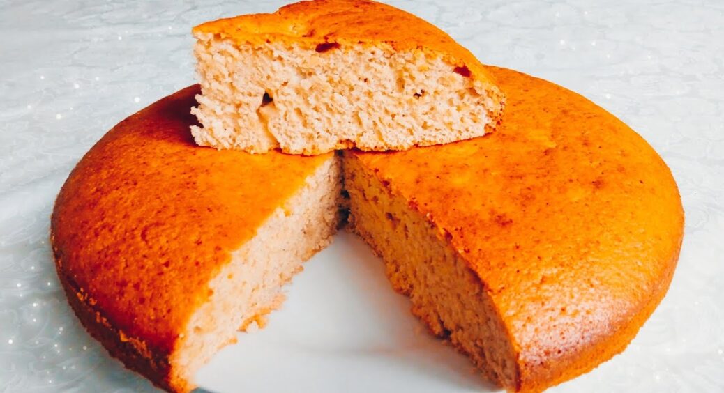 Готується простіше “Медовика”, а на смак – фантастика: медовий пиріг, в якому 1 ст. ложка меду 