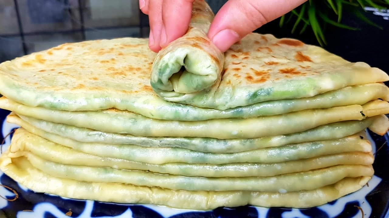 Рецепт м'яких коржів із зеленню укропа