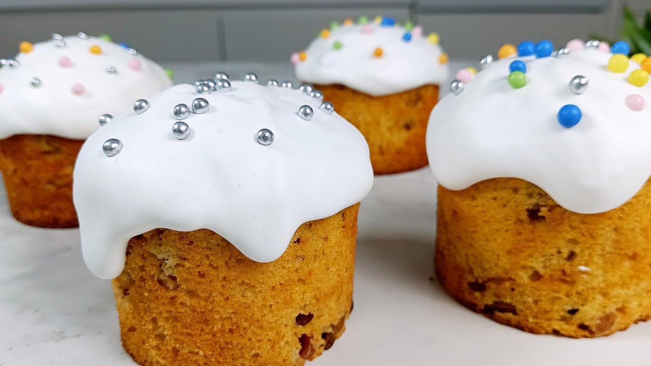 Рецепт сирної паски в духовці. Фото: Youtube канал KaterynaTarasenko