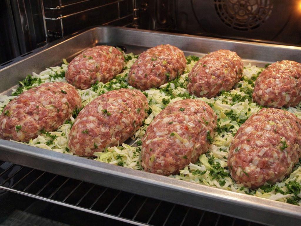 Рецепт капустяних котлет з фаршем. Фото: Сенсація