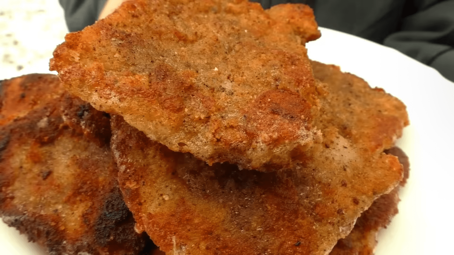 Кулінари поділились простим рецептом відбивних із сала нашвидкуруч