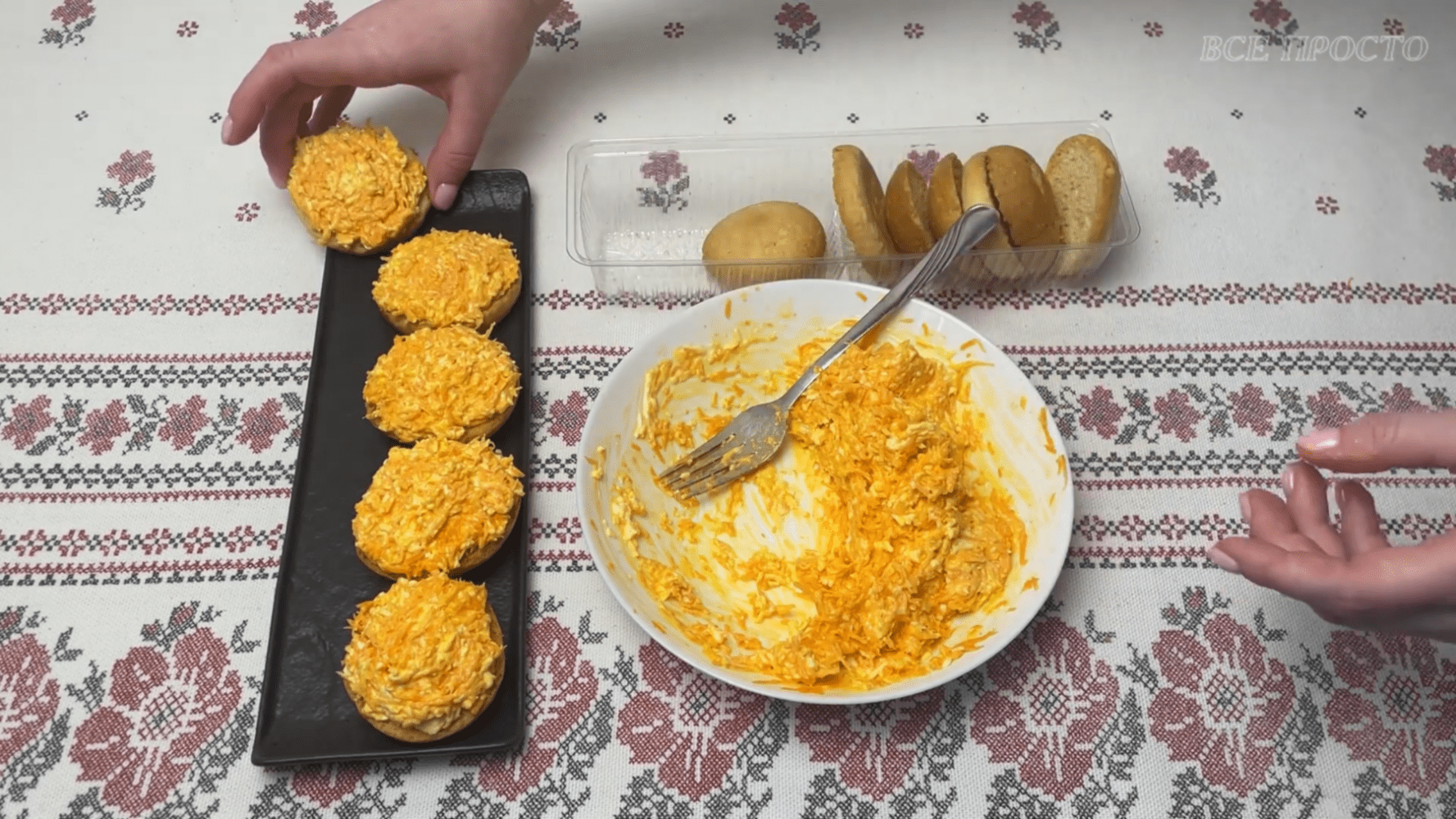 Кулінари поділились рецептом надзвичайно корисної пасти з моркви. Фото з YouTube-каналу @iscooking