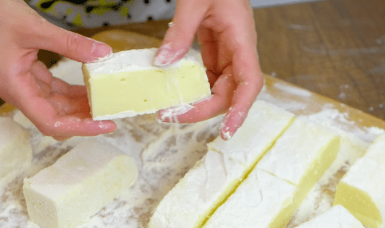 Кулінари дали рецепт найпопулярнішого іспанського десерту Смажене молоко