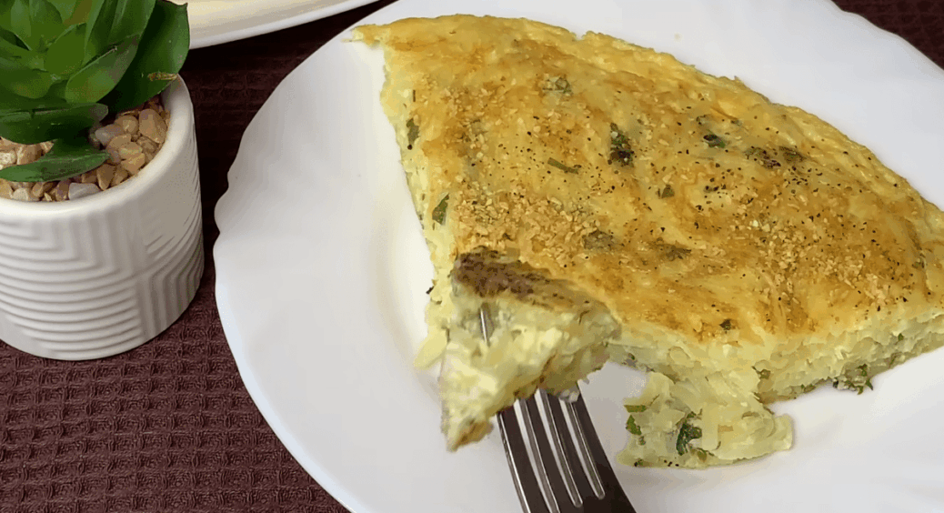 Що сьогодні приготувати: 2 яйця і 3 картоплини – напрочуд економно та дуже смачно 