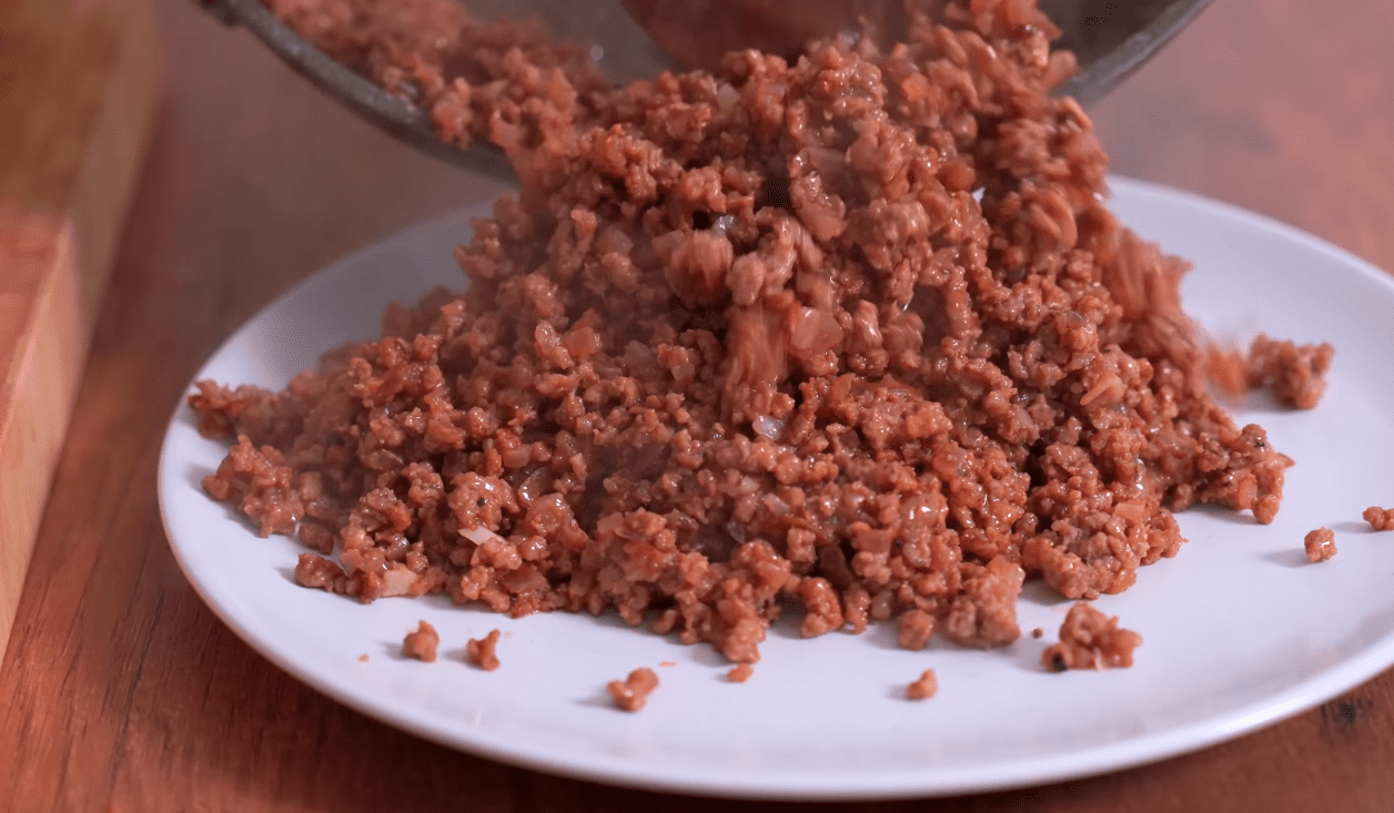 Кулінари дали рецепт справжнього Панського деруна з картоплі та фаршу