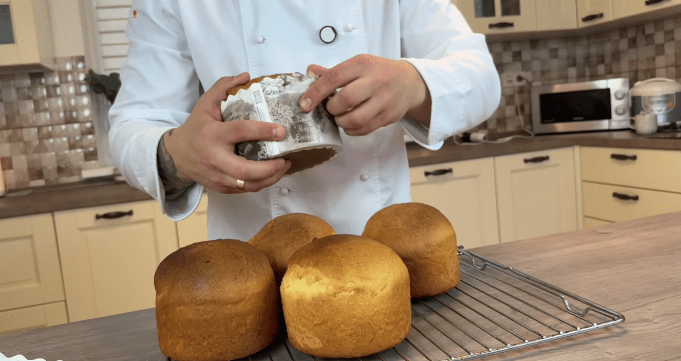 Кулінари поділились рецептом пухкої паски з пряженого молока. Фото: скриншот з відео