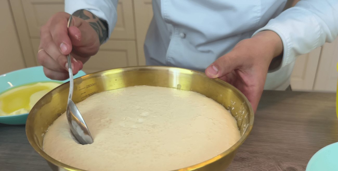 Кулінари розкрили секрет пухкого тіста для паски до Великодня 2026