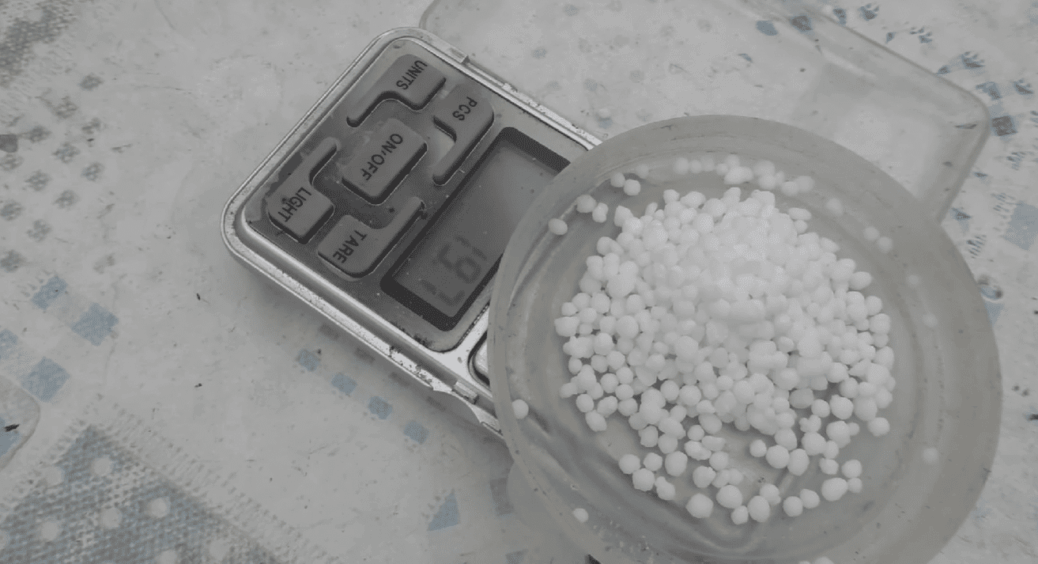 Не ложками та не склянками: як точно виміряти добрива без ваги – чому раніше не здогадалися 