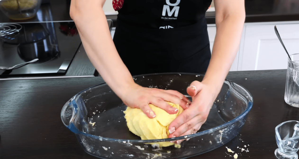 Рецепт знаменитого баварського пирога з яблуками