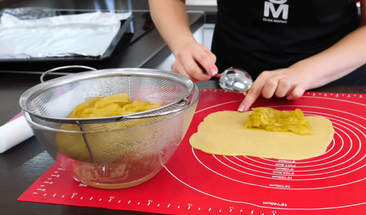 Рецепт знаменитого баварського пирога з яблуками