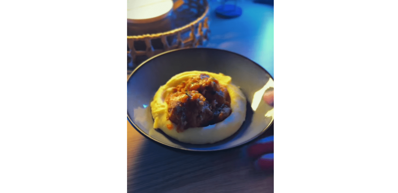 Господині розповіли, як можна цікаво подати на стіл картоплю пюре