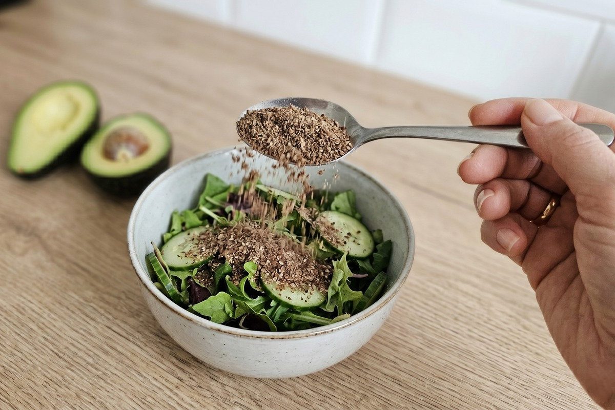 Щоб насіння гарно засвоювалося, його бажано перемолоти