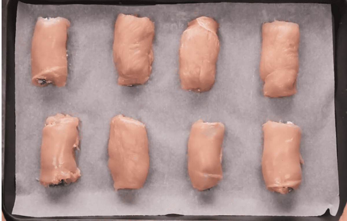 Рецепт соковитих курячих рулетиків з вершковим сиром