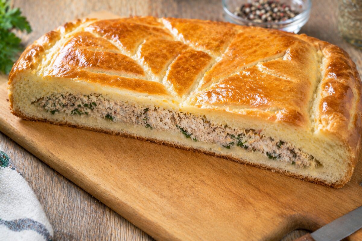 Рецепт рибного пирога по-домашньому. Фото: Сенсація