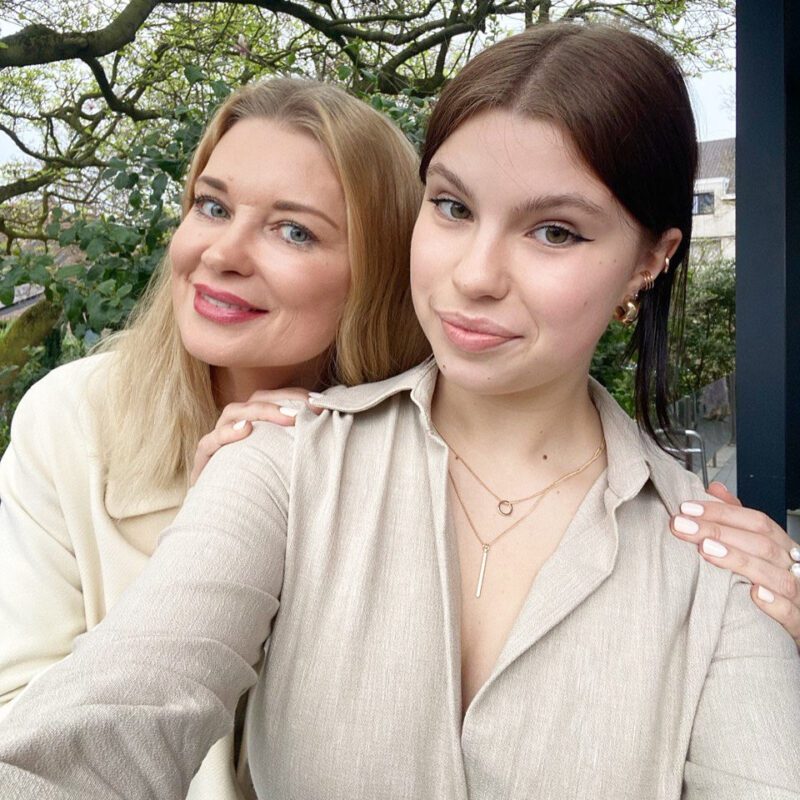 18-річна донька Лідії Таран сьогодні навчається в одному з найкращих вишів Європи