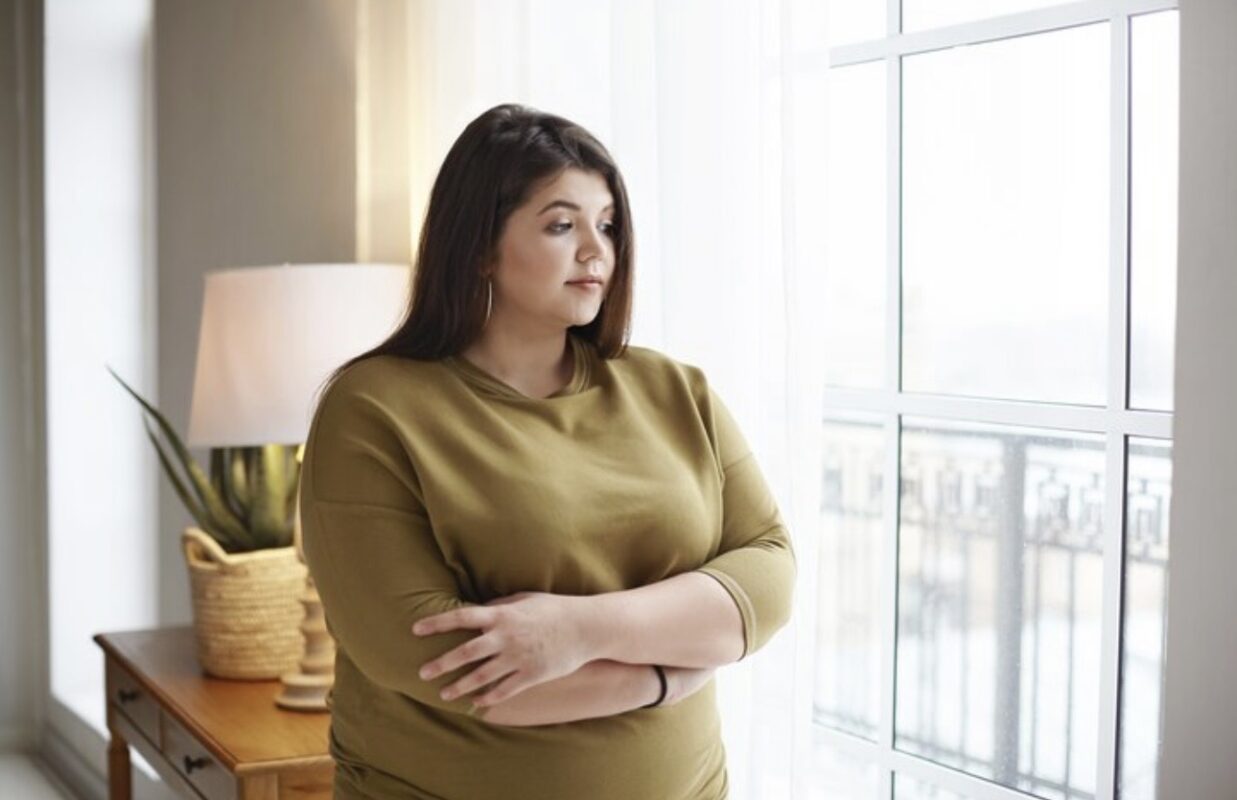 Експерти пояснили, звідки береться кортизоловий живіт. Фото: Freepik