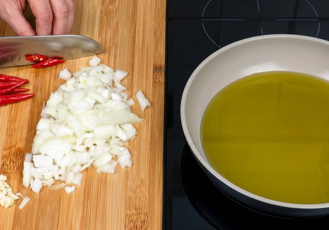 Швидкий рецепт макаронів з гострим італійським соусом аррабіата