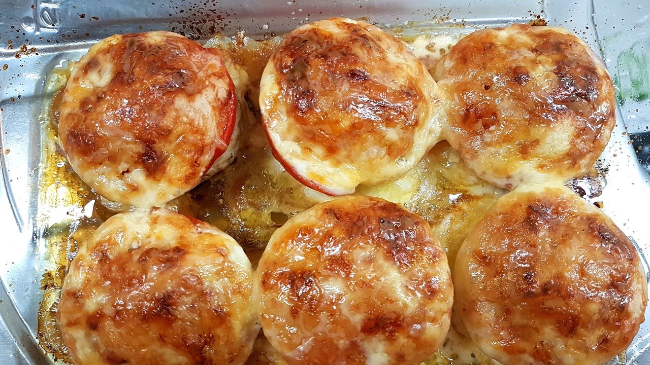 Кулінари поділились рецептом смачних і соковитих котлет у духовці. Фото: скриншот з відео