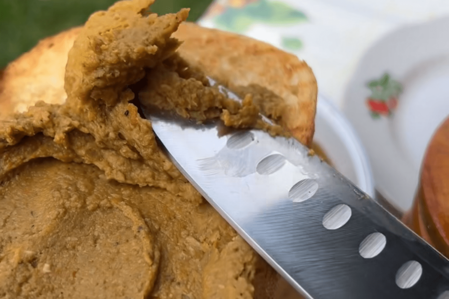 Кулінари поділились рецептом ніжного паштету з квасолі та грибів. Фото з Instagram @myroslava_pekariuk