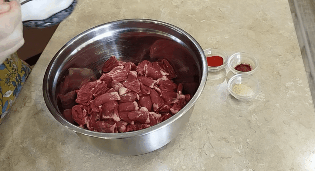 Що ще можна приготувати з курячих сердець? Найсмачніша закуска за копійки – ось вам рецепт 