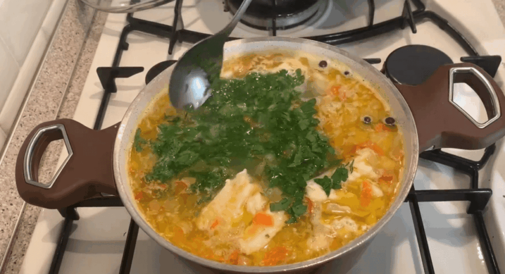 Цей поживний супчик від нудьги вас приємно здивує! Коли приготуєте, то все відразу зрозумієте 