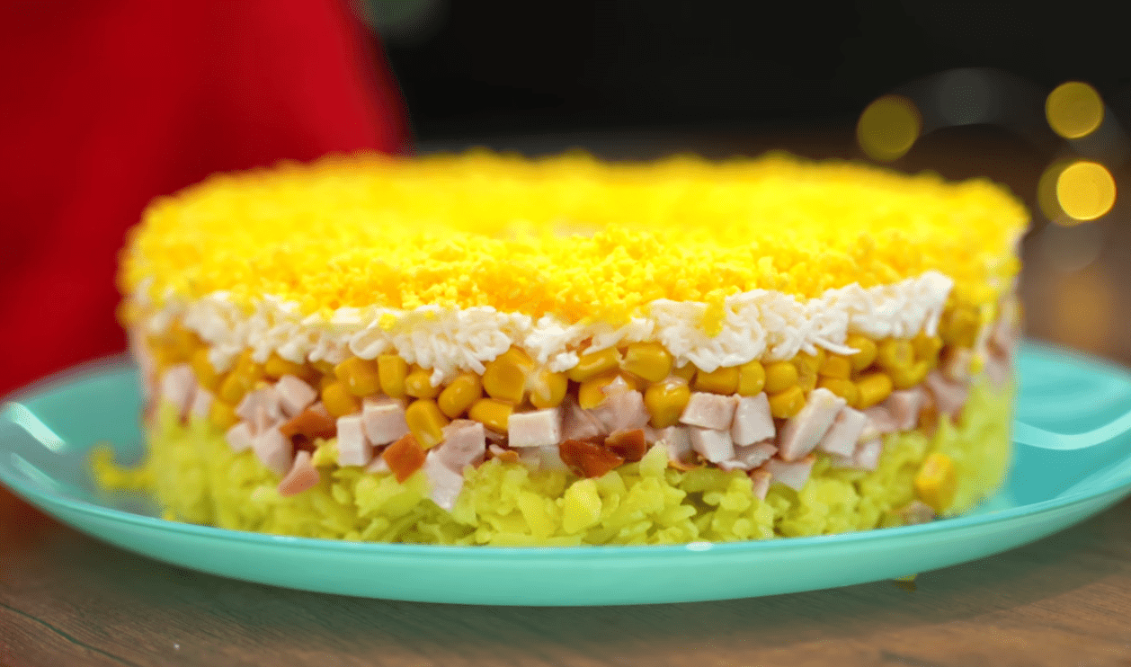 Рецепт нового салату шарами всього з 4 простих інгредієнтів Фото: Ютуб-канал Alina FooDee