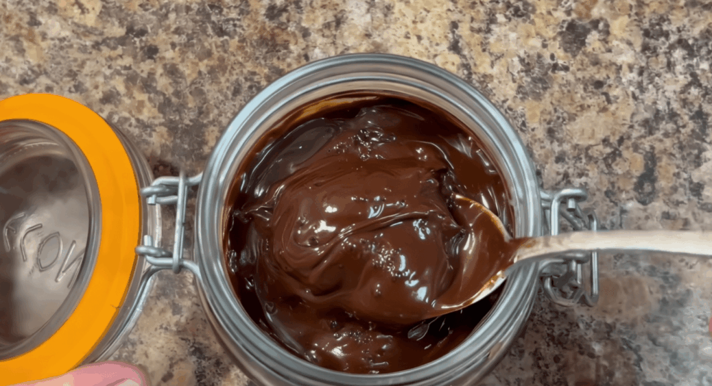 Шоколадна паста всього за 1 хвилину, від якої реально худну! Без цукру та без молока 