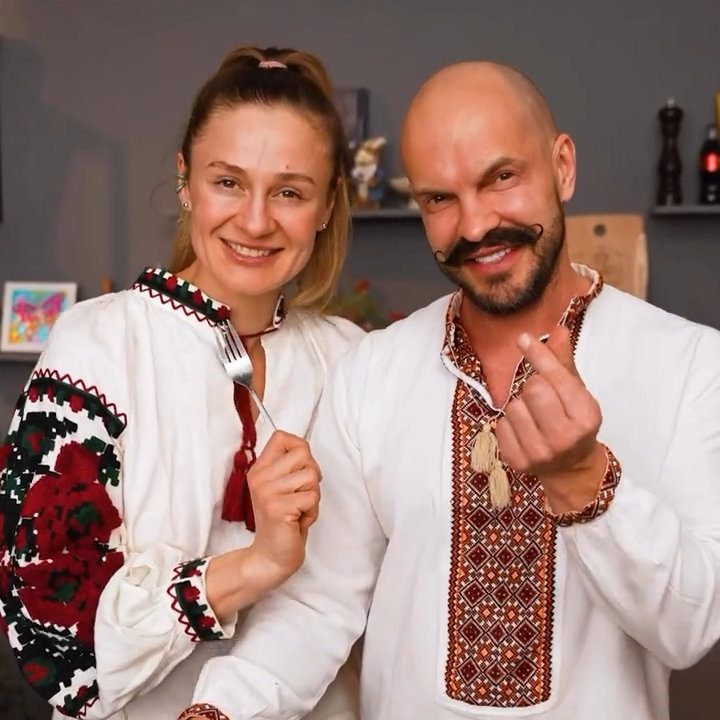 Ярославський дуже близький з Ольгою Мартиновською, але чутки про їхні стосунки залишаються просто чутками